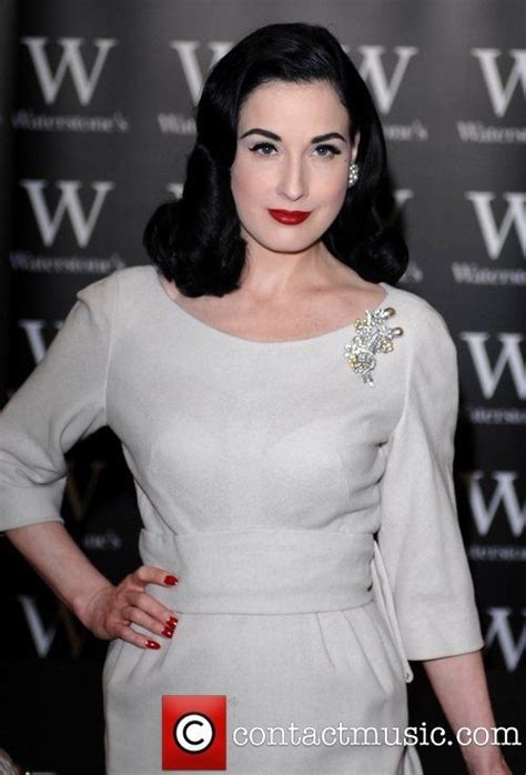 dita nue|Dita Von Teese